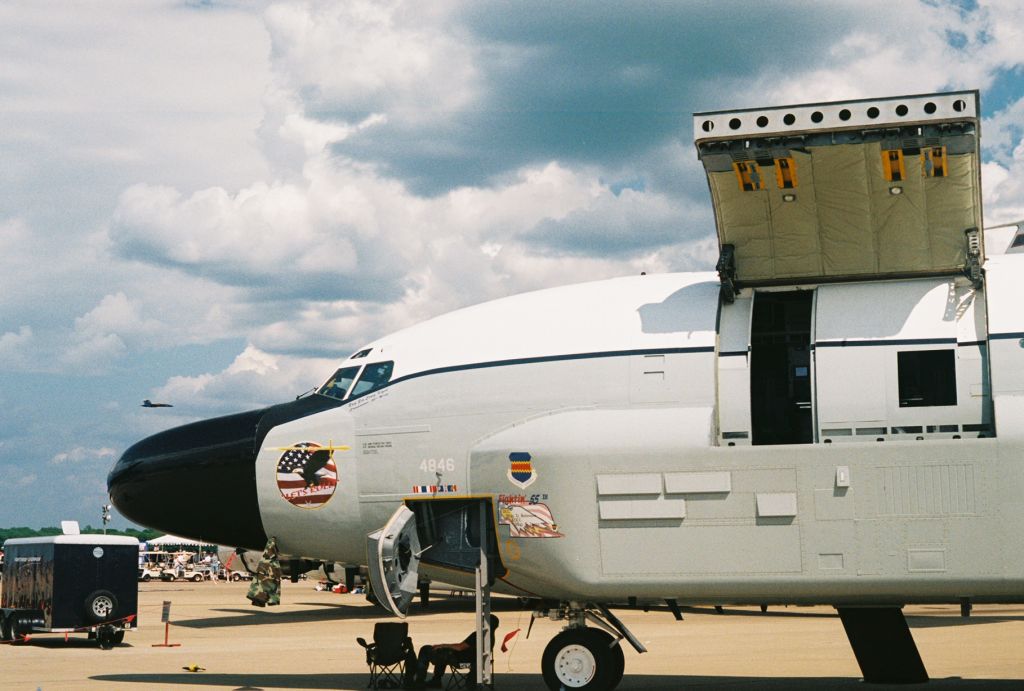 Boeing C-135B Stratolifter (64-4846) - USAF Boeing RC-135V, Rivet Joint, Ser. 64-14846 from 55th Wing, Offutt AFB, showing at the Barksdale AFB annual airshow in May 2005. Navy Blue Angels precision team F/A-18A/B Hornet aircraft performing.