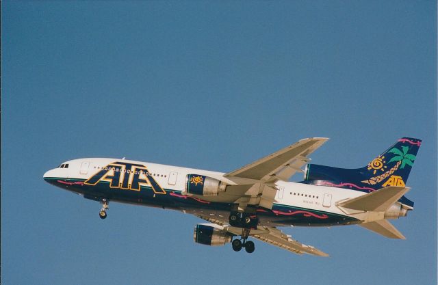 Lockheed L-1011 TriStar (N163AT)