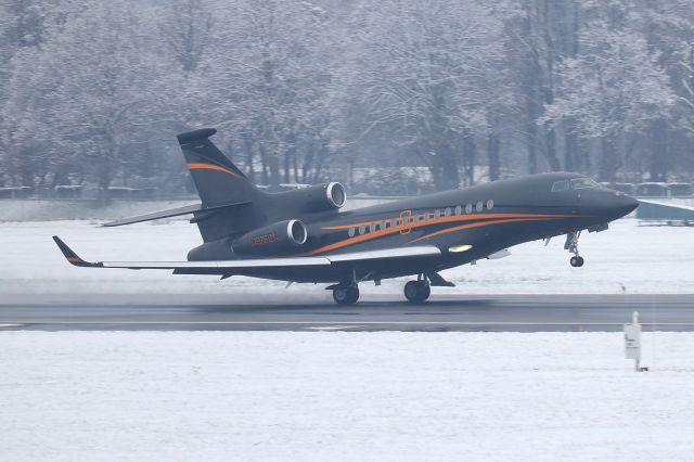 Dassault Falcon 7X (N369CA)