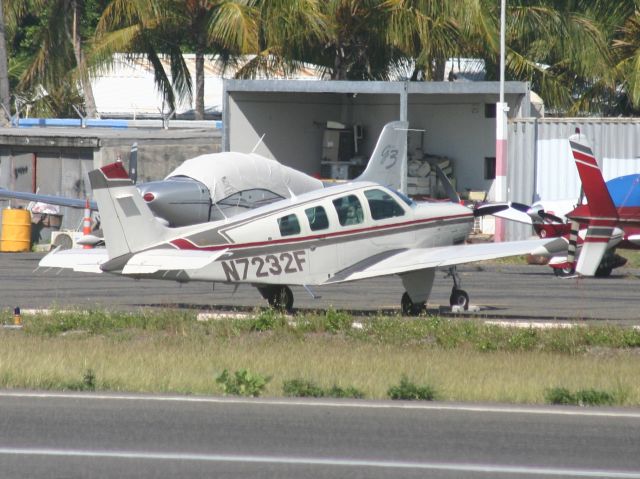 Beechcraft Bonanza (36) (N7232F)