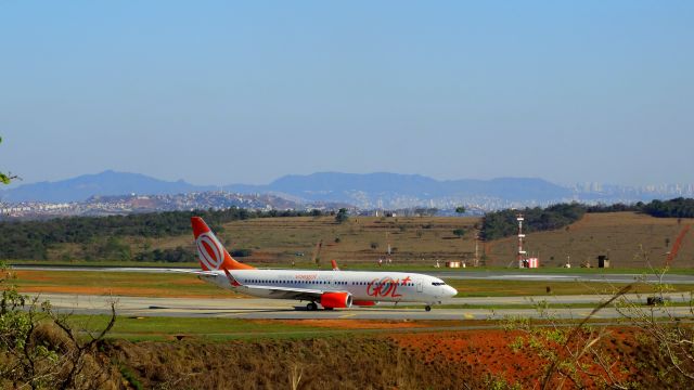 Boeing 737-800 (PR-GGL)