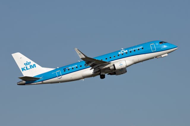 Embraer 175 (PH-EXW)