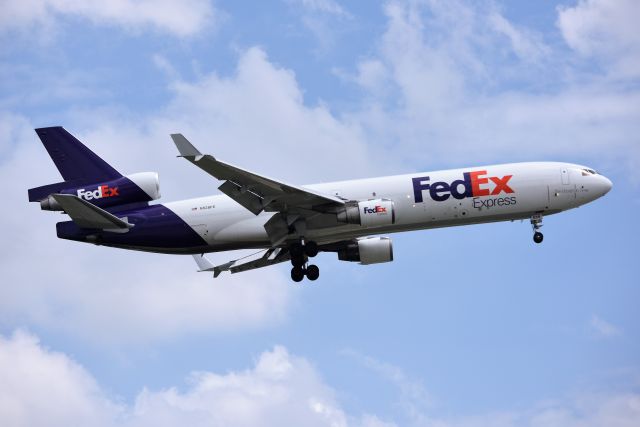 Boeing MD-11 (N528FE) - On final for 23-L on Tuesday afternoon, 05-15-18