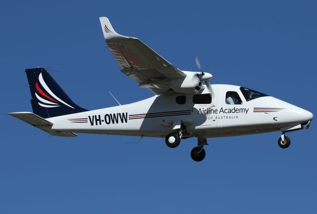 TECNAM P-2006T (VH-OWW)