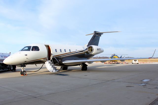 Embraer Legacy 450 (N411FX)