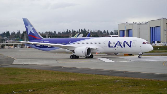 Boeing 787-9 Dreamliner (CC-BGA) - BOE224, the first B789 for LAN, taxis onto Rwy 16R for a B1 flight on 1/18/15. (ln 259 / cn 35317).