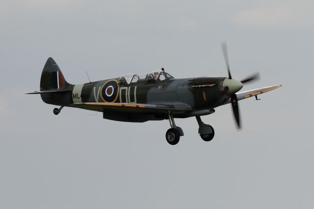 SUPERMARINE Spitfire (BIE407)