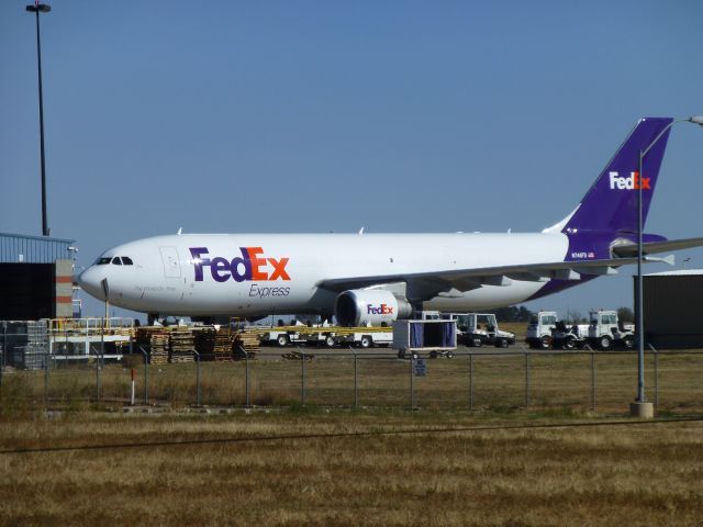 Airbus A300F4-600 (N746FD)