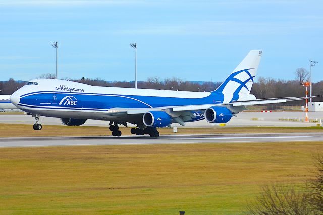 BOEING 747-8 (VQ-BVR)