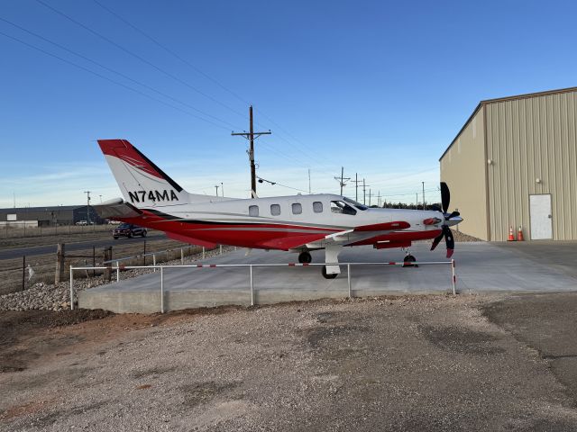 Socata TBM-700 (N74MA)