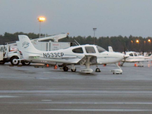 Cirrus SR-22 (N533CP)