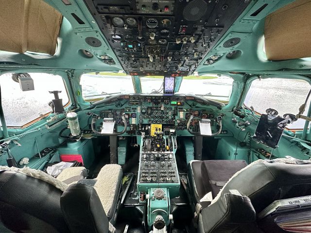McDonnell Douglas DC-9-30 (XA-URM) - August 3, 2023