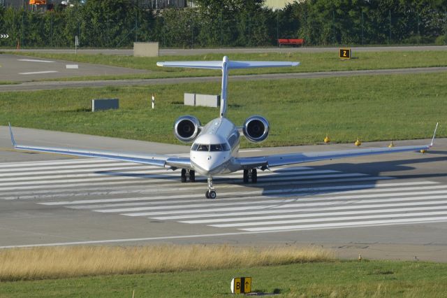 Bombardier Global Express (G-XXRS)