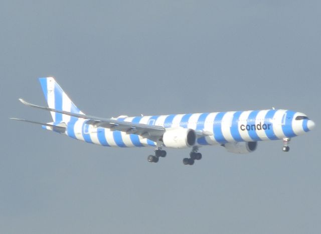 Airbus A330-900 (D-ANRN) - A Colorful"Blue Striped"Condor A330-900neo"Arriving from Frakfurt am Main(FRA/EDDF)
