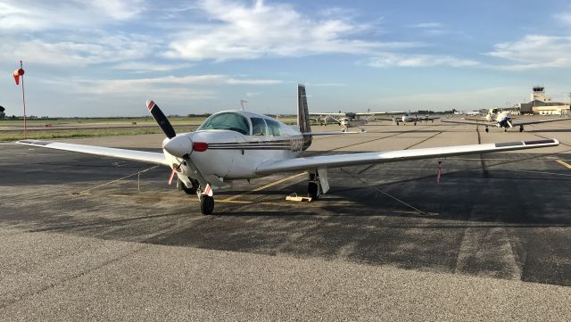 Mooney M-20 (N201BP)