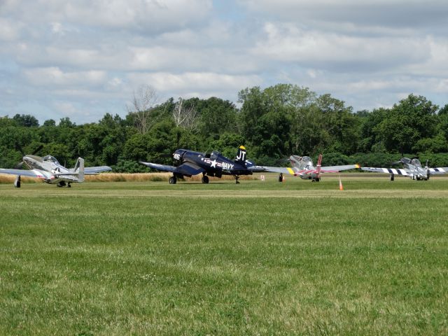 VOUGHT-SIKORSKY V-166 Corsair (N713JT)