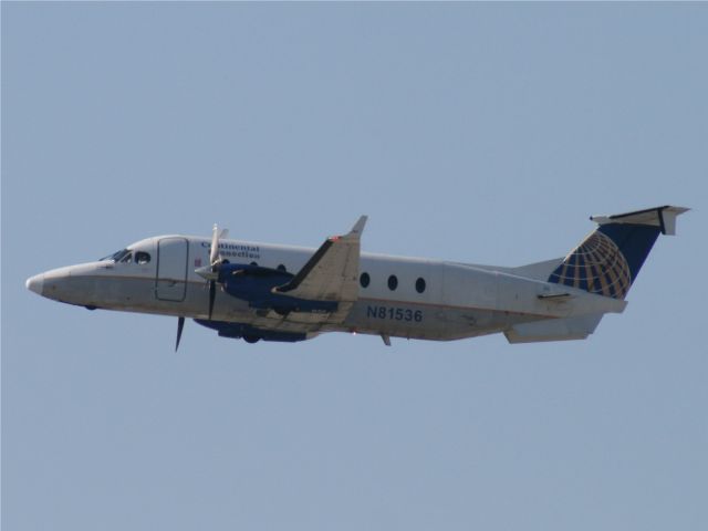Beechcraft 1900 (N81536)
