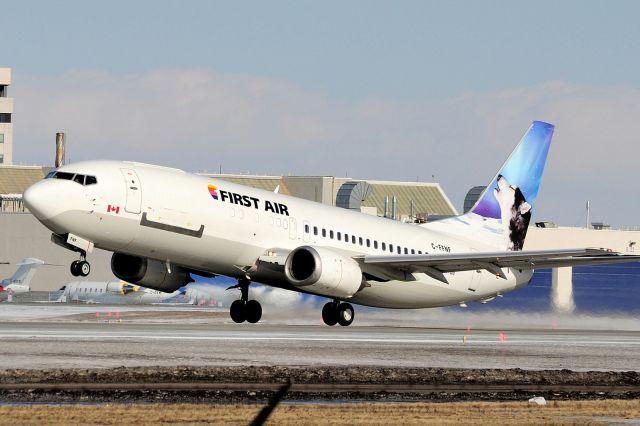 BOEING 737-400 (C-FFNF) - Off Rwy 24L on the way to YFB/CYFB.