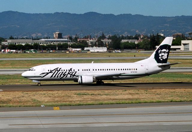 BOEING 737-400 (N767AS) - KSJC - July 2004 shows a then regular visitor to San Jose on the SEA-SJC milk-run.