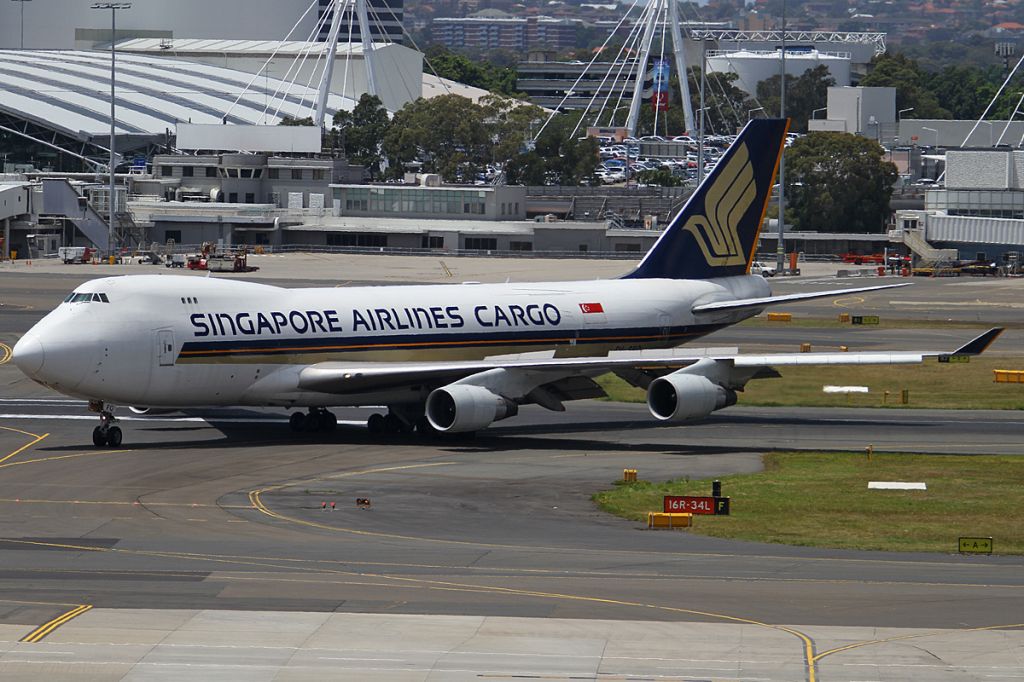 Boeing 747-400 (9V-SFO) - ON 24 NOV 2012