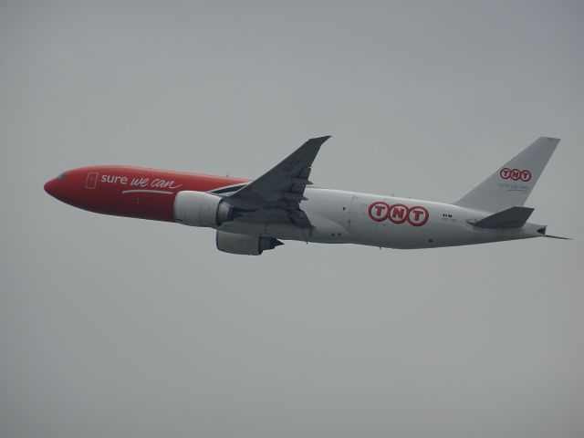 Boeing 777-200 (OO-TSC)