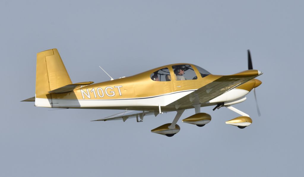 Vans RV-10 (N10GT) - Airventure 2017