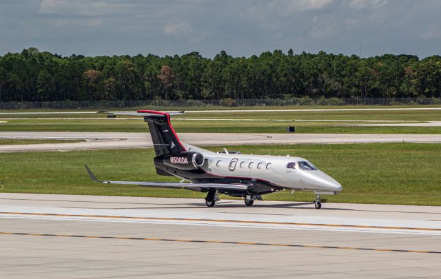 Embraer Phenom 300 (N500DA) -  phenom 300 at KVRB