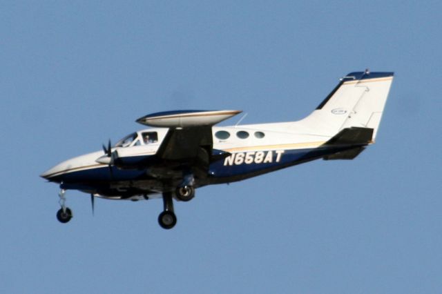 Cessna Chancellor (N658AT) - 31-Jul-07