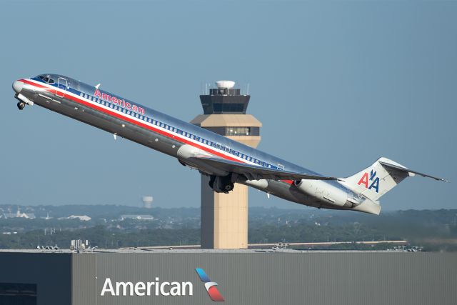 McDonnell Douglas MD-83 (N9629H) - After nearly 21 years of service and countless flights, this McDonnell Douglas MD-83's JT8D engines roar to life and power her into the Texas skies for the final time in American Airlines colors, and quite possibly forever. AAL9652 is headed to Roswell, NM where many of her siblings meet their end. Enjoy retirement, N9629H. You were a good Dog.