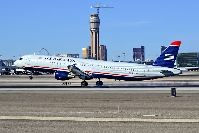 Airbus A321 (N157UW) - N157UW US Airways 2013 Airbus A321-211 - cn 5696 - Las Vegas - McCarran International (LAS / KLAS)br /USA - Nevada, November 3 , 2013br /Photo: Tomás Del Coro