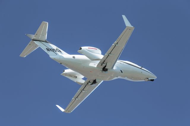 Honda HondaJet (N135CX)