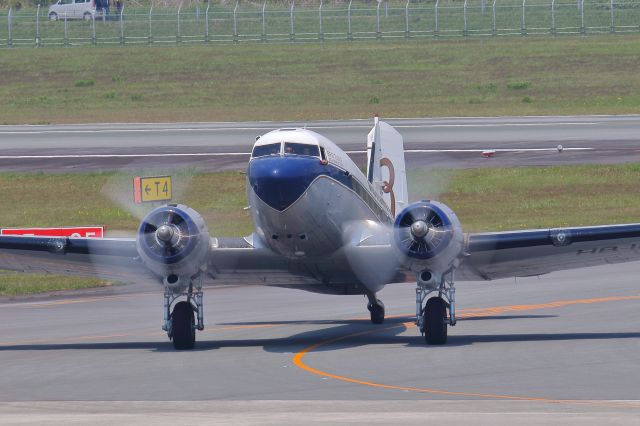 Douglas DC-3 (HB-IRJ)