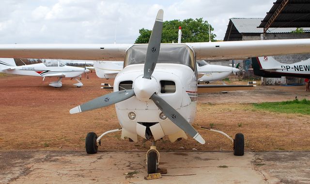 Cessna Centurion (PT-IHU)