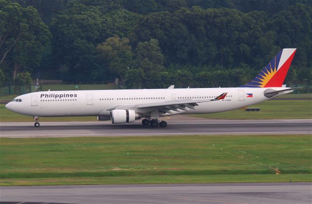 Airbus A330-300 (RP-C3330) - At Singapore Changi Airport