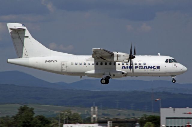 ALENIA Surveyor (ATR-42-500) (F-GPYD)