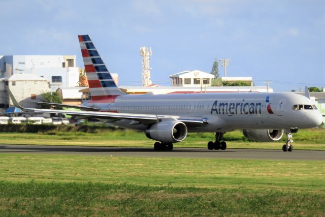 Boeing 757-200 (N194AA)