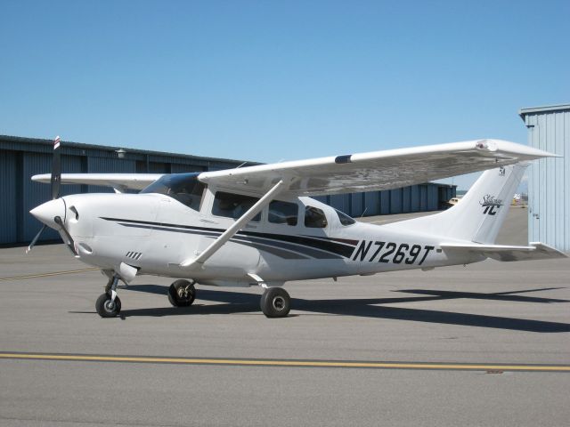 Cessna T206 Turbo Stationair (N7269T)