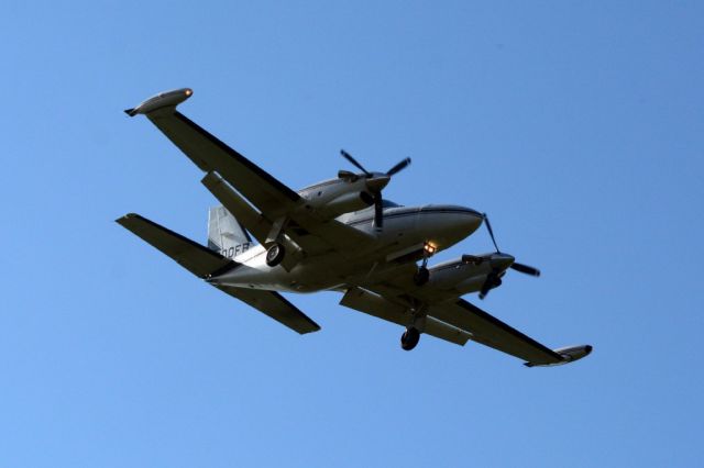 Cessna Skylane (N200FB)