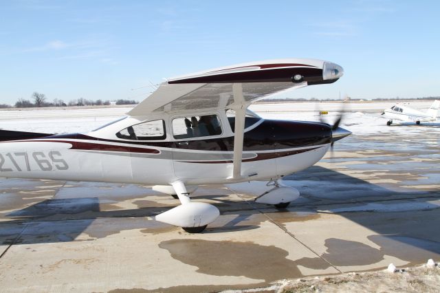Cessna Skylane (N2176S)