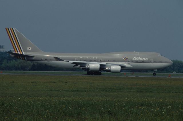 Boeing 747-400 (HL7414) - Departure at Narita Intl Airport Rwy16 on 1992/06/02