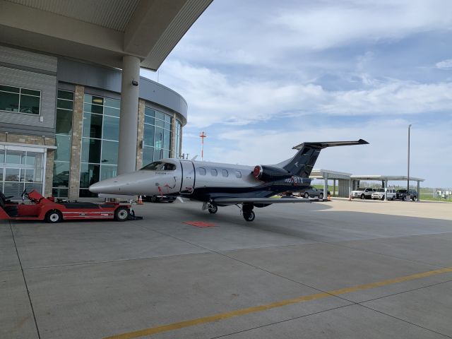 Embraer Phenom 100 (N678TX)