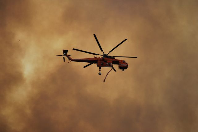 Piper Aerostar (N218AC) - 1967 ERICKSON S64E Rotorcraft during the Beaver Creek fire in Blaine County Idaho summer 2013