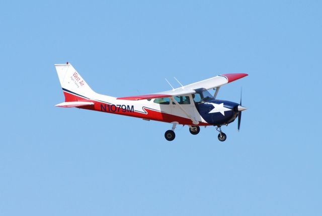 Cessna Skyhawk (N1079M) - West Air Flight Training Cessna 172L Skyhawk N1079M cn 17259802  October 5, 2010 North Las Vegas Airport (IATA: VGT, ICAO: KVGT, FAA LID: VGT) Photo: Tomas Del Coro