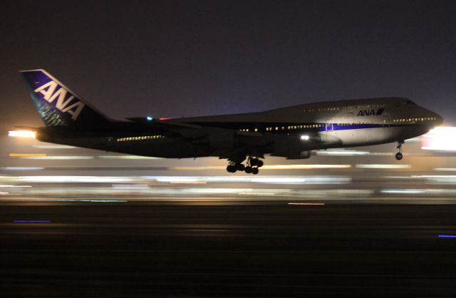 Boeing 747-400 (domestic, no winglets) (JA8966) - THANKS JUMBO!!