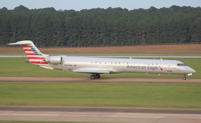 Canadair Regional Jet CRJ-900 (N593NN)