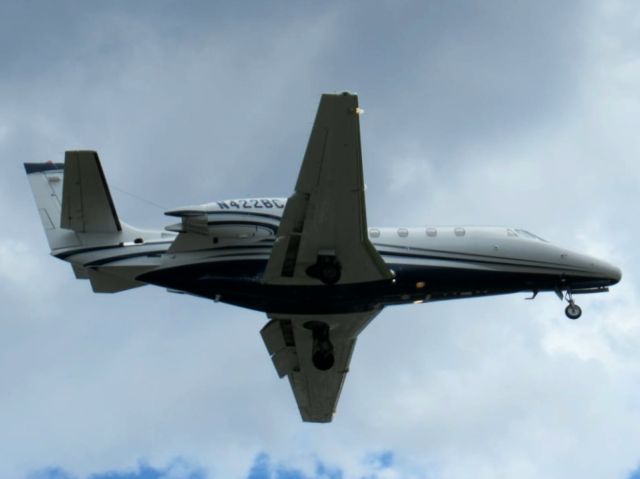 Cessna Citation Excel/XLS (N422BC)
