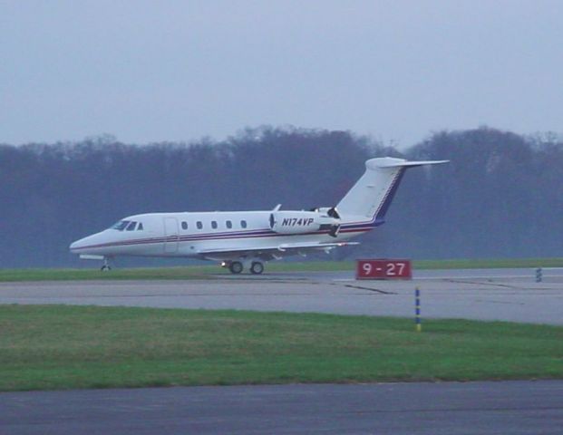 Cessna Citation III (N174VP) - Landing 27 on 3/24/10