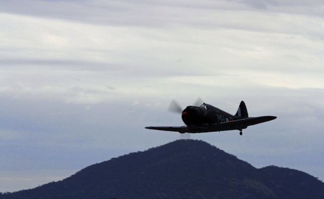 — — - Avalon air show 2015