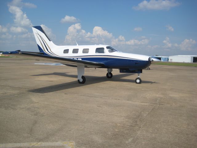 Piper Malibu Mirage (N4366Z)