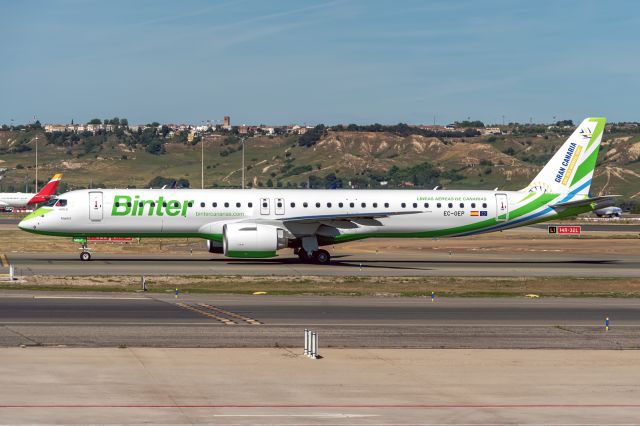 EMBRAER ERJ-190-400 (EC-OEP)